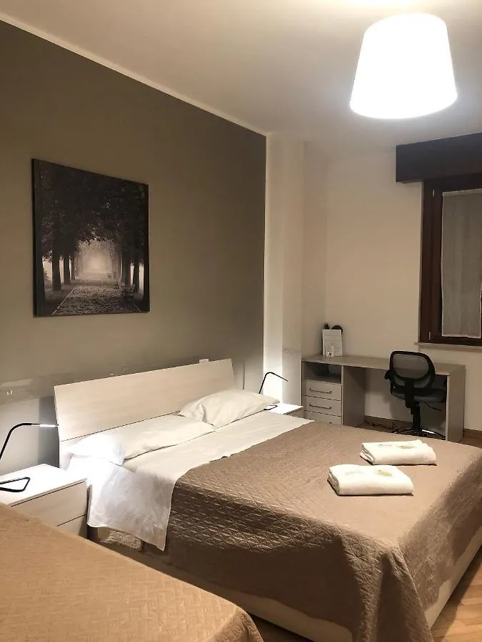 Guest House Brianza Room ميلان