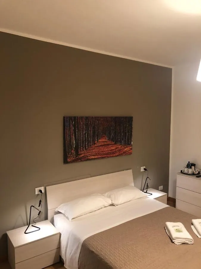Guest House Brianza Room ميلان إيطاليا