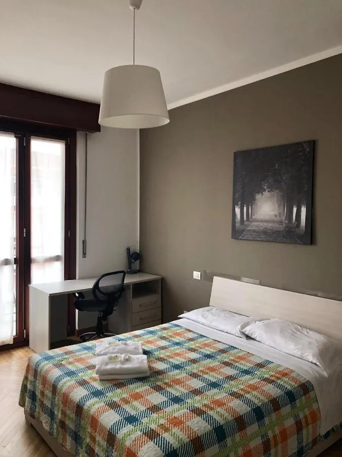 Guest House Brianza Room ميلان