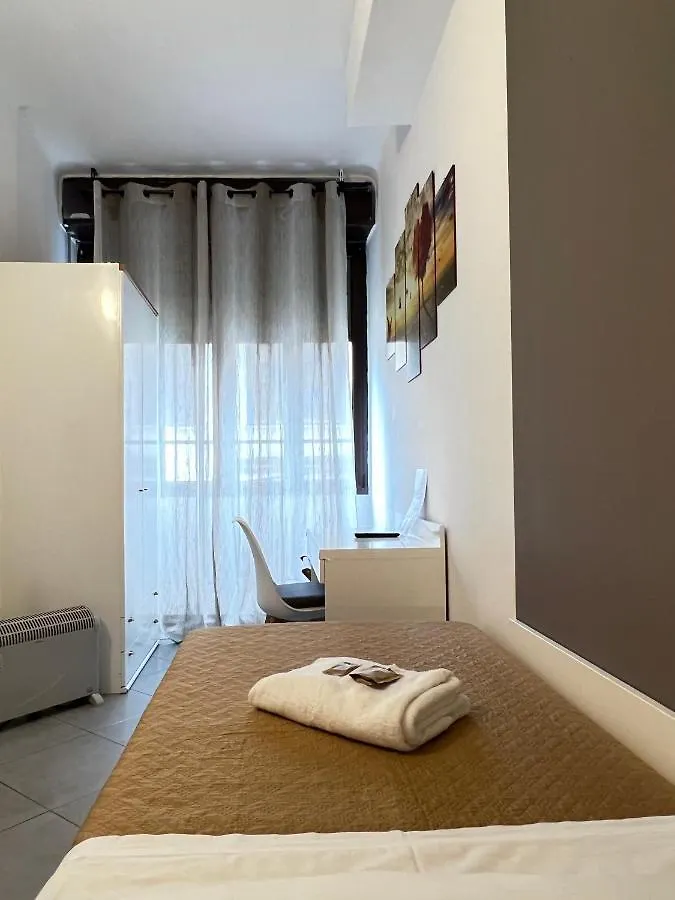 Guest House Brianza Room ميلان