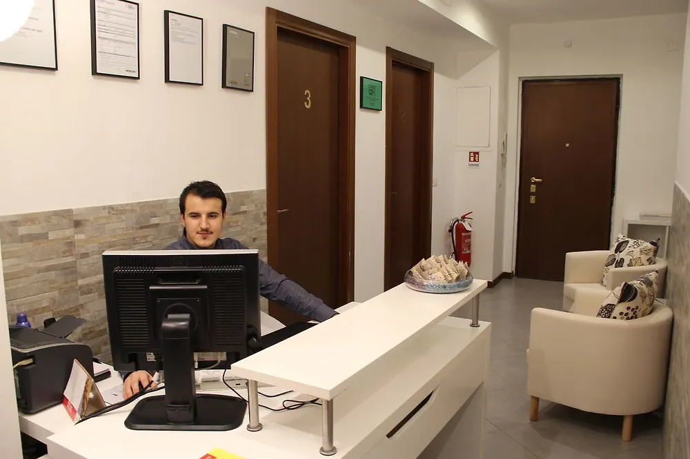 Guest House Brianza Room ميلان