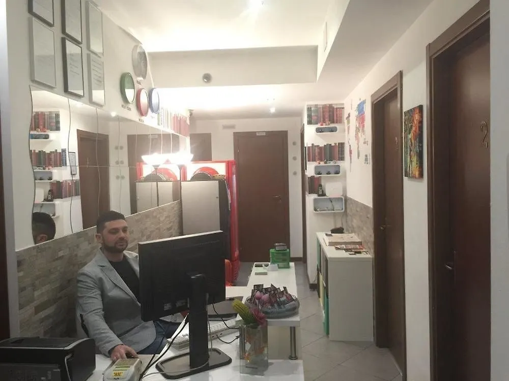 Guest House Brianza Room ميلان