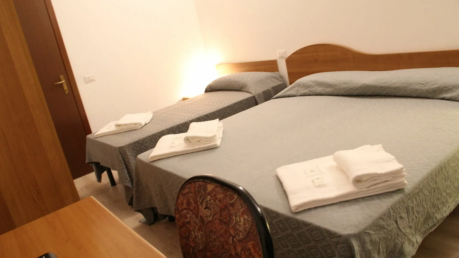 ***  Guest House Brianza Room ميلان إيطاليا
