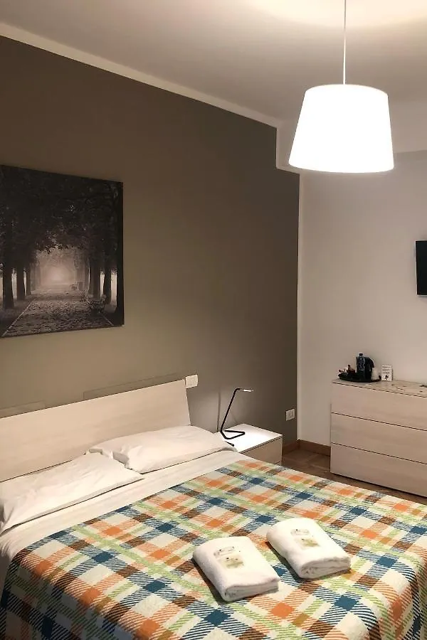 ***  Guest House Brianza Room Milan Italy